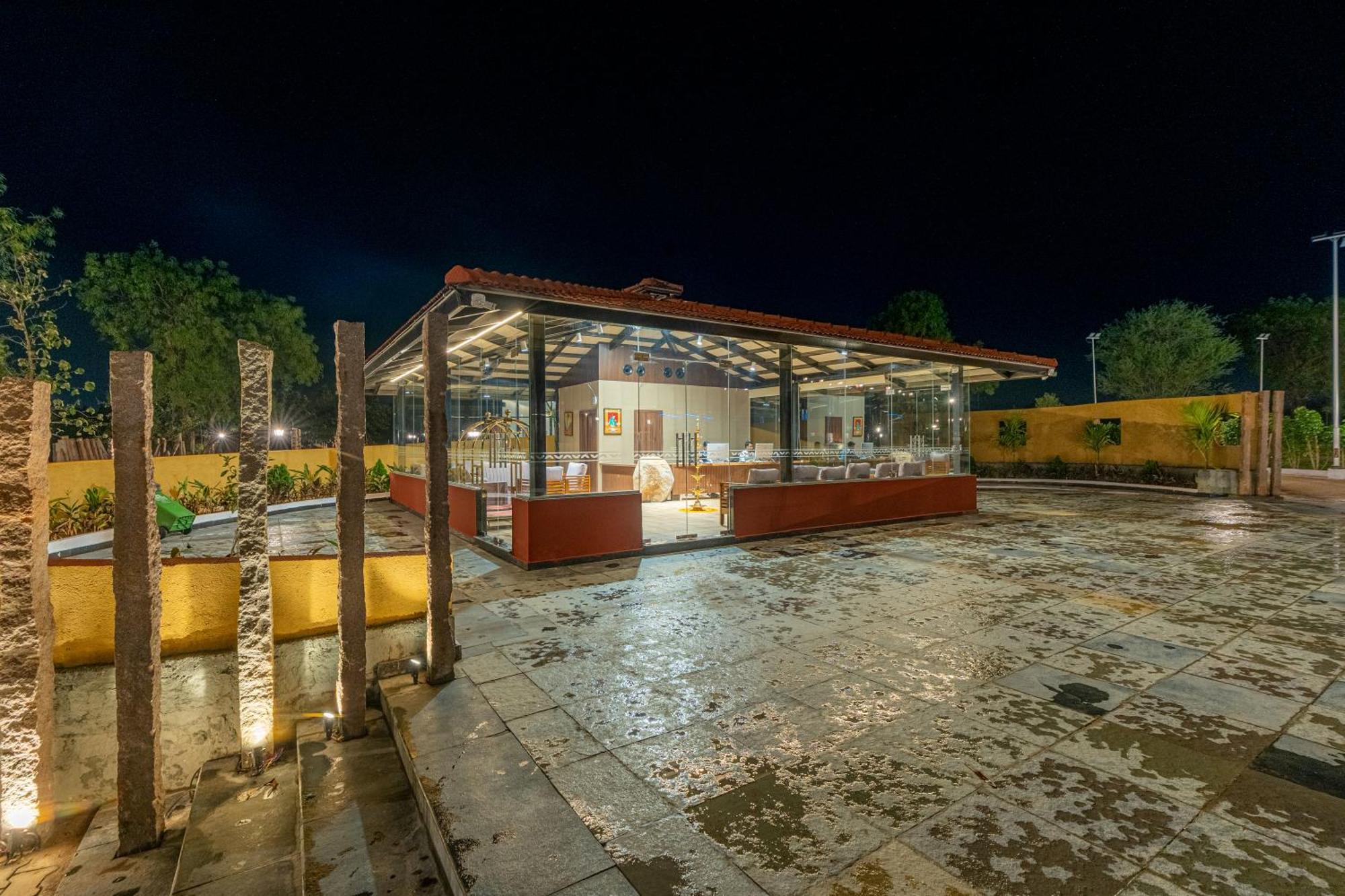 Serene Resort Hyderabad Shamshabad Exteriör bild